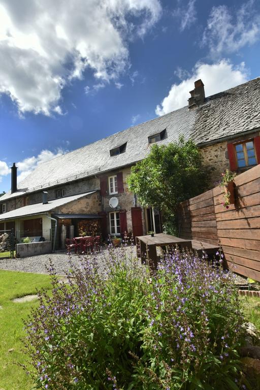Auberge De La Providence Saint-Donat Exteriör bild