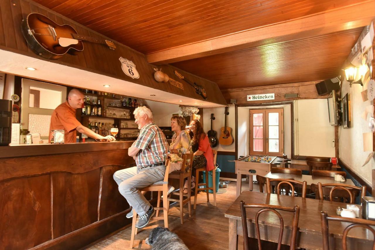 Auberge De La Providence Saint-Donat Exteriör bild